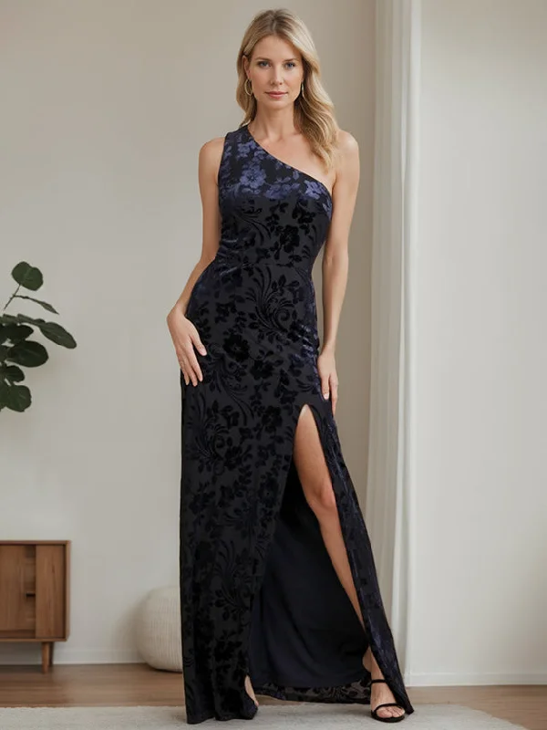 A-Line/Princess One-Shoulder Sleeveless Floor-Length Velvet Mother of the Bride Dresses with Split Side Tunics Fashionable chic A-Line/Princess One-Shoulder Sleeveless Floor-Length Velvet Mother of the Bride Dresses with Split Side Tunics Fashionable chic