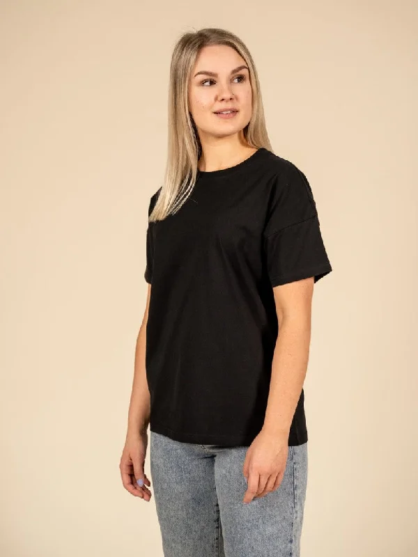 Noki T-Shirt Black-- Collared Crew Neck Turtle Neck