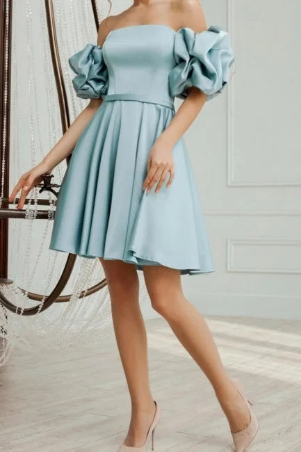 Lovely Short A-line Blue Off-the-shoulder Satin Homecoming Dresses Halter Neckline Beach