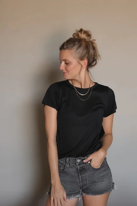 Bali T-Shirt Black-- Zippered Buttoned Snapped