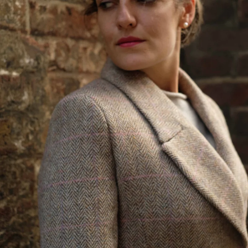 Harris Tweed Coat in Beige Herringbone Trench Wool Cashmere