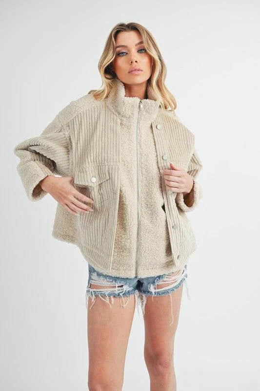 Aemi + Co Fake Two Pieces Turtleneck Sherpa Jacket with Pockets Cotton Fabric Linen Fabric Terry Fabric Aemi + Co Fake Two Pieces Turtleneck Sherpa Jacket with Pockets Cotton Fabric Linen Fabric Terry Fabric
