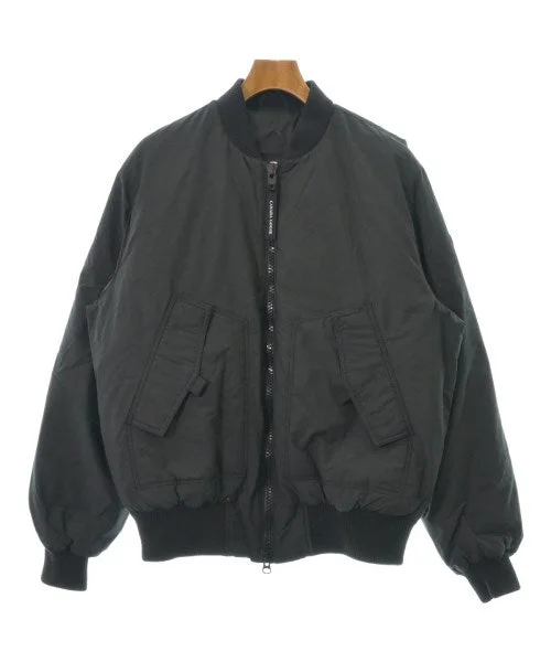 CANADA GOOSE Down jackets/Vests Ribbed Jacket Pleated Jacket Ruffled Jacket
