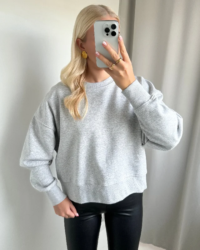Sister’s Point sweater hike light grey melange Handmade Hand-knitted Hand-woven
