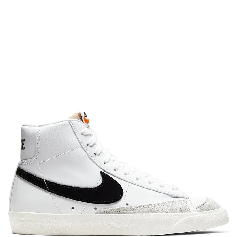 Nike Women's Blazer Mid '77 Slimming Women's Blazer