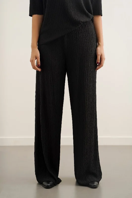TEXTURED TROUSERS Trousers luxurious high-end