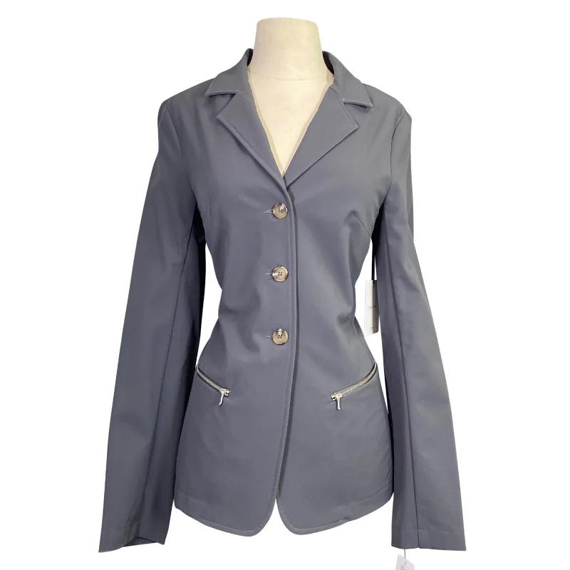 CALLIDAE The Tech Zip Show Coat in Grey - Women's Medium Faux Fur Real Fur Shearling CALLIDAE The Tech Zip Show Coat in Grey - Women's Medium Faux Fur Real Fur Shearling