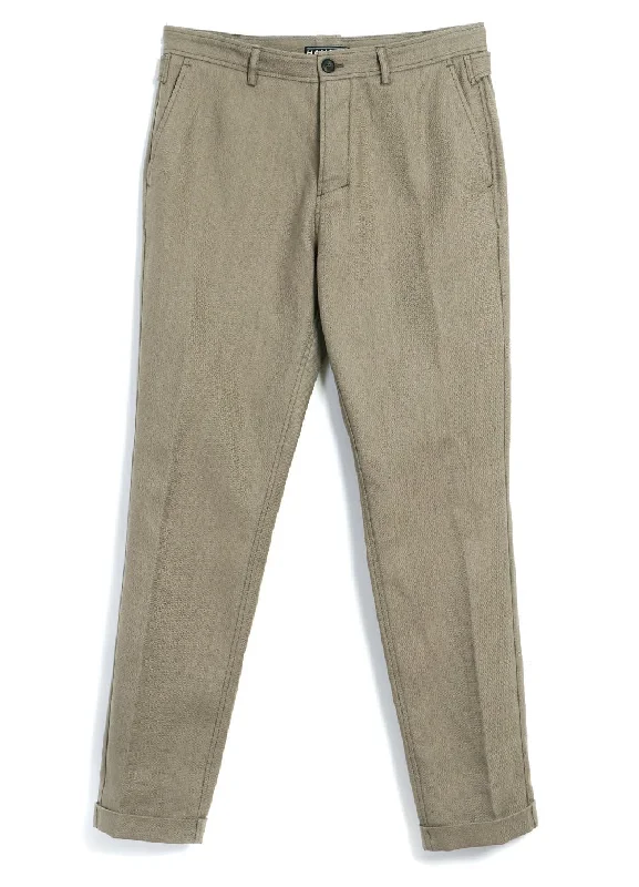 FINN | Side Buckle Regular Trousers | Bay Leaf Trousers Versatile Stylish