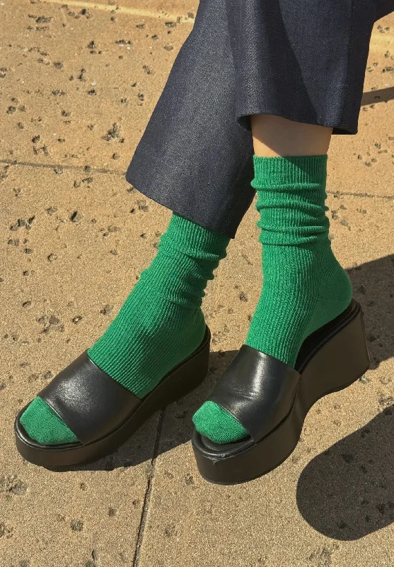 Le Bon Shoppe | trouser socks | deep green Trousers Timeless Classic