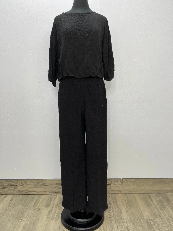 Black Straight Leg Pant