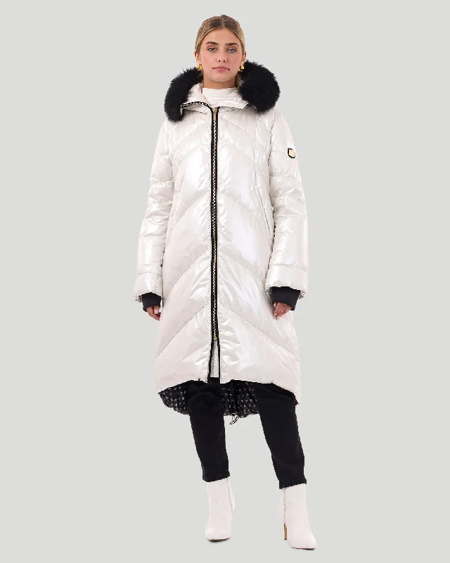 Après-Ski Jacket with Detachable Toscana Shearling Lamb Hood Trim