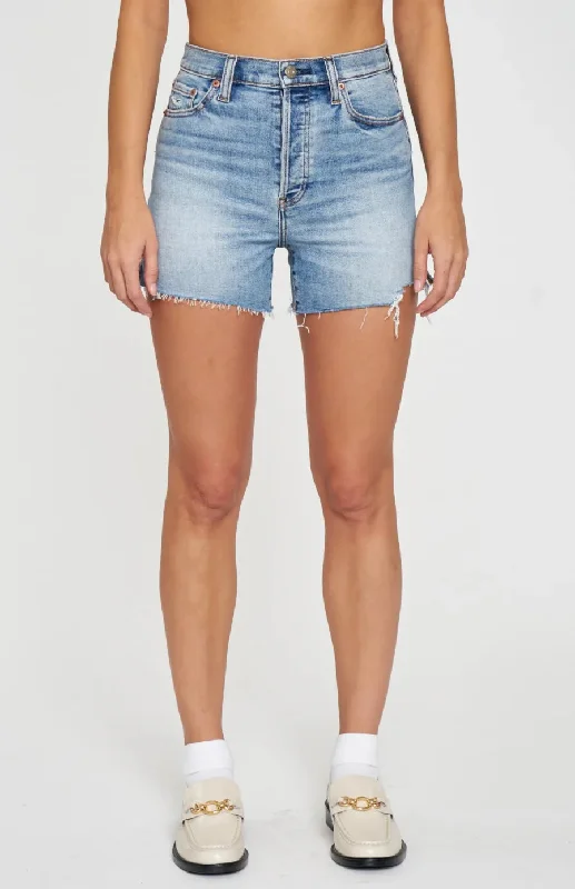 Daze Bottom Line High Rise Vintage Short