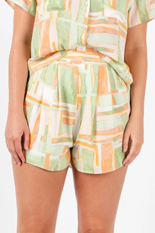 Geometric shorts green/coral