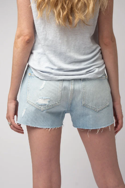 Le Beau Short in Canter Cut