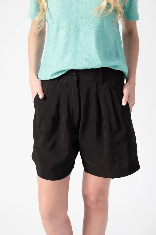 Slubbed Viscose Linen Shorts in Nero